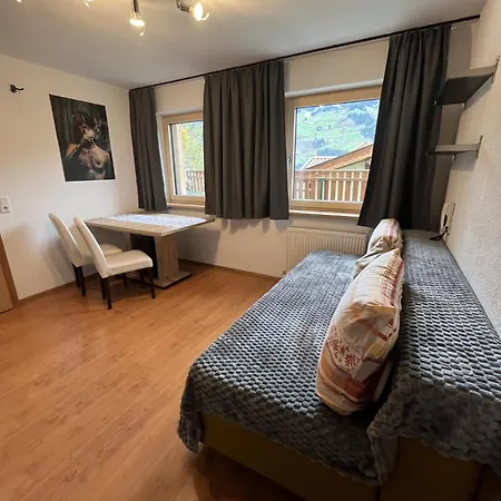 Apartment Eberharter Theresia *